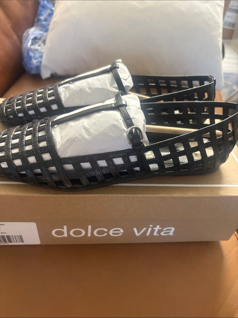 Dolce Vita Rains Black Woven T-Strap Flats Size 9 New in Box - Picture 3 of 9